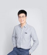 <strong>对话云鲸智能创始人张峻彬：结业即创业</strong>